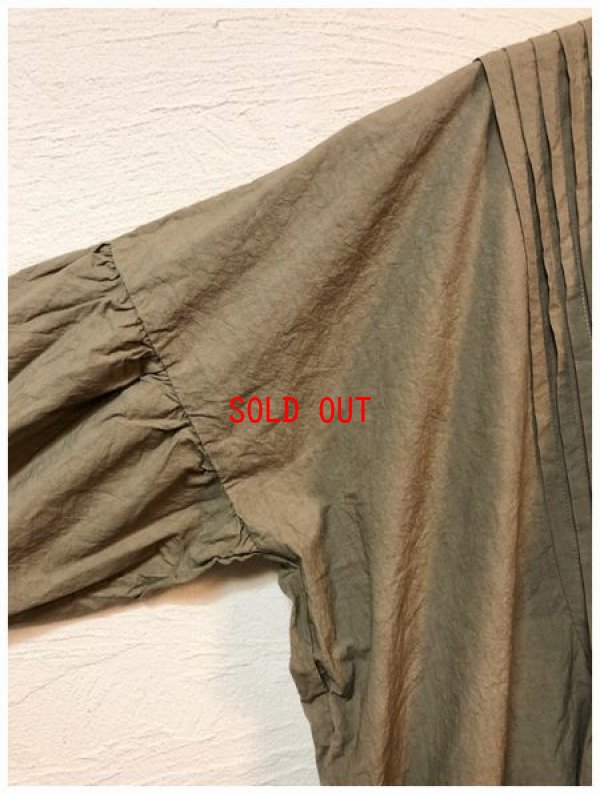 画像10: ichi/Antiquite's(アンティークス）　タイプライター硫化ウオッシュピンタックワンピース