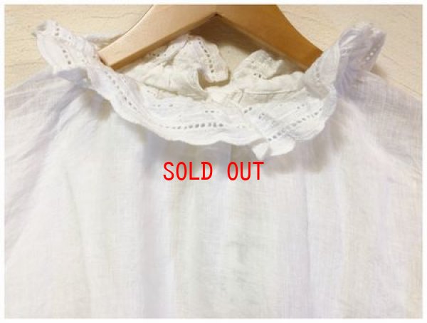 画像6: YARRA(ヤラ）　スカラップ刺繍プルオーバーブラウス