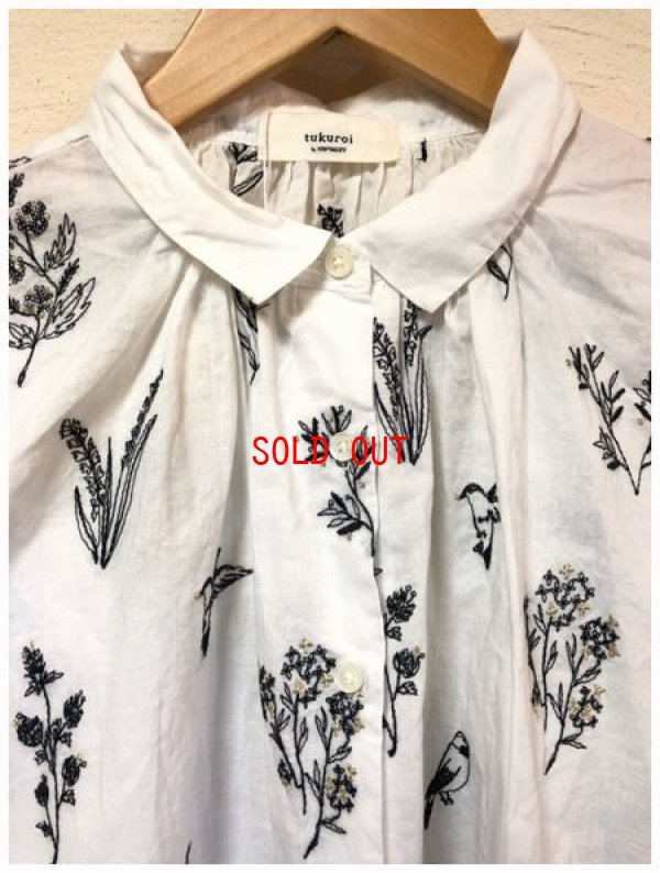 画像6: tukuroi(ツクロイ）　コットンリネンローン総柄刺繍ブラウス