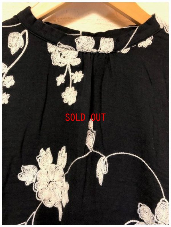 画像7: UNROBE(アンローブ) 花柄チェーン刺繍チュニック