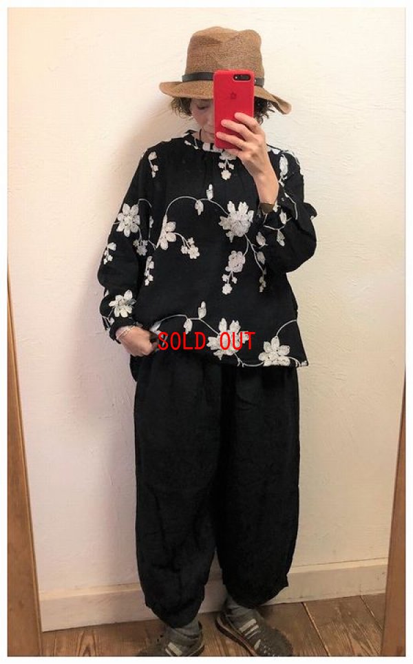 画像3: UNROBE(アンローブ) 花柄チェーン刺繍チュニック