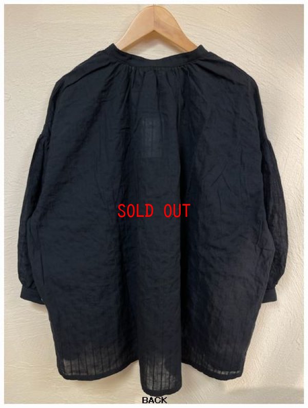 画像4: nachukara（ナチュカラ）　7分袖バンドカラーギャザーブラウス