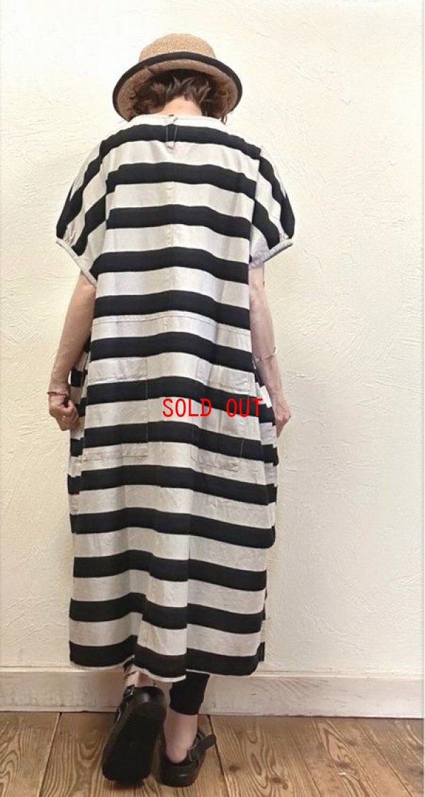画像3: sun valley（サンバレー）　コットン織柄ボーダーギャザーワンピース
