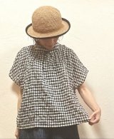 nachukara（ナチュカラ）　シャーリングギンガム重ね衿ブラウス