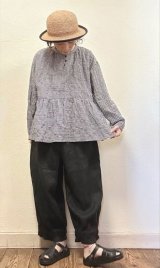 nachukara（ナチュカラ）　シャーリングチェック裾ギャザープルオーバー
