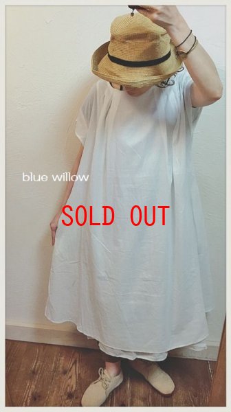 画像1: blue willow(ブルーウィロー）　コットンローン2重タックワンピース (1)