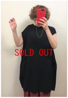 TANG(タング） 1520208 アイスランドウール後ろ開きハンドニット