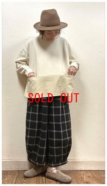 画像2: nachukara（ナチュカラ）　裏毛×コーデュロイドッキングポケットプルオーバー (2)