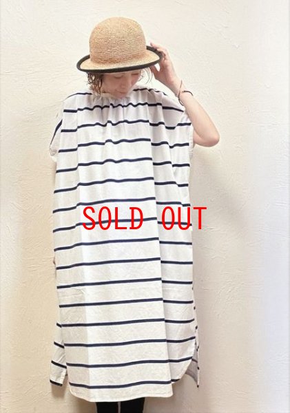 画像2: sun valley（サンバレー）　コットン織柄ボーダーギャザーワンピース (2)